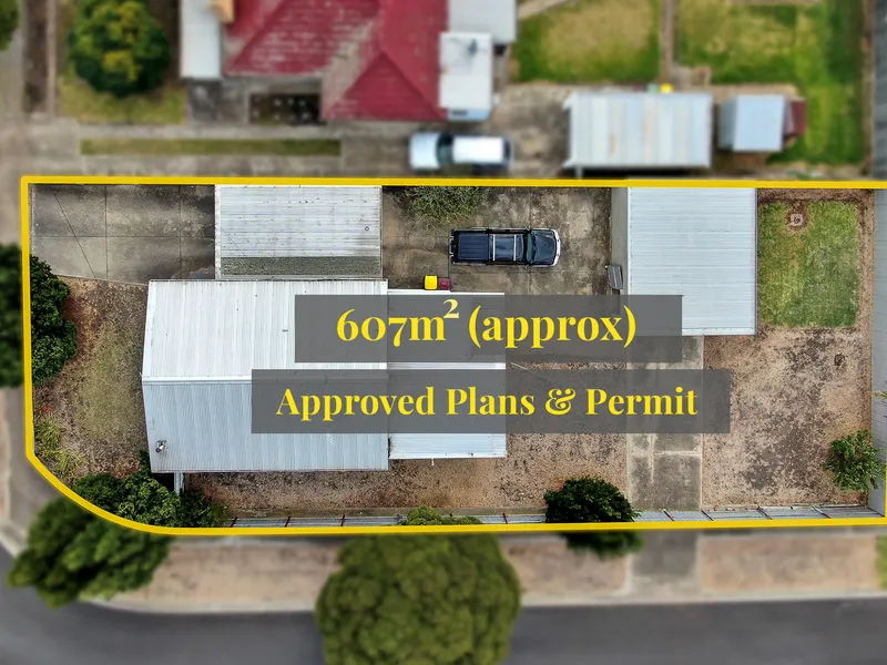 Corner Block with Approved Plans & Permit In Norlane West