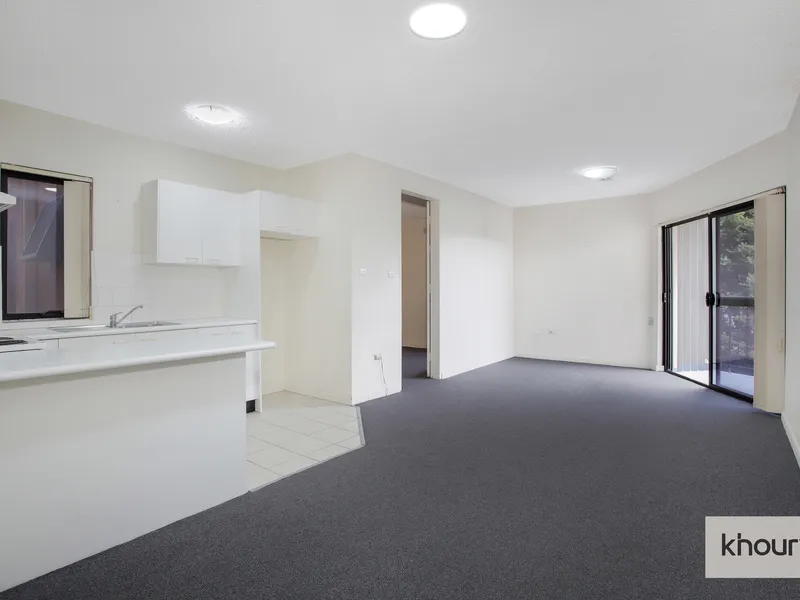 CREMORNE - ONE BEDROOM APARTMENT!