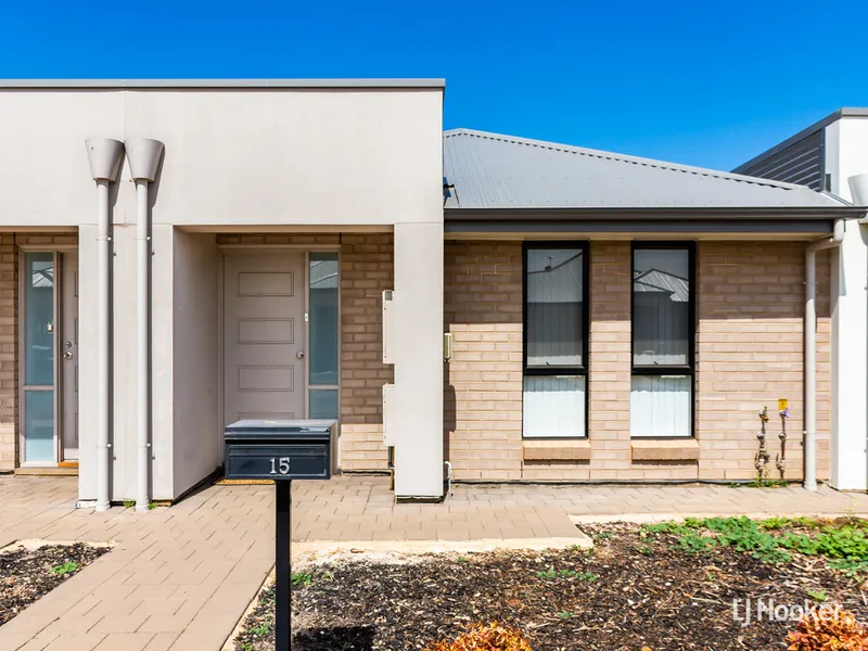 Low Maintenance Courtyard Home