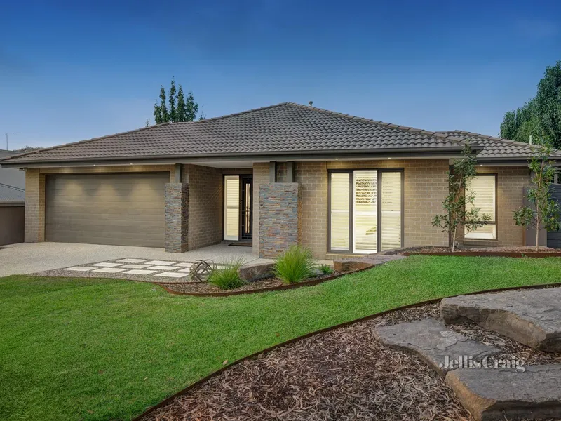 Family home in a terrific location!