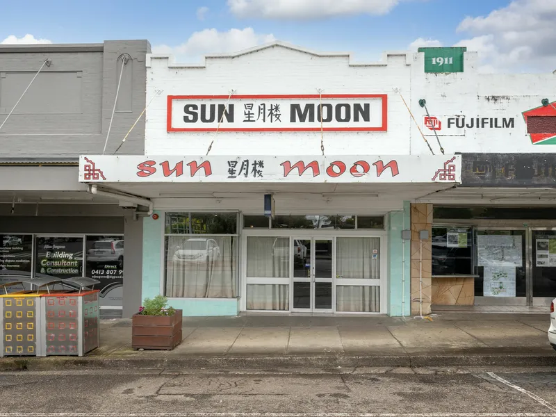 BLANK CANVAS TO MAKE YOUR MARK