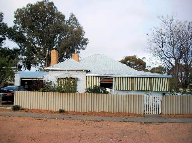44 Roberts Street Norseman