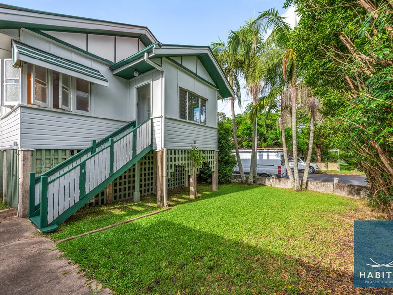 Spacious Home in Ever Popular Wavell Heights - Lawn and Garden Maintenance Included