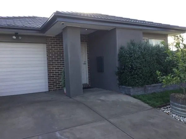 Move In and Enjoy! Arcadia Officer!