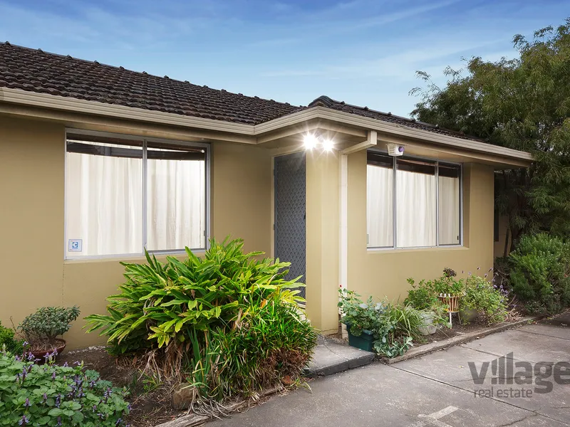 Comfortable Lifestyle Living at the City's Edge