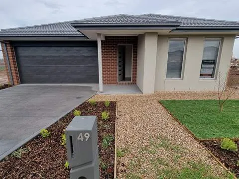 Brand New 4 Bedroom Family Home - Apply Now!