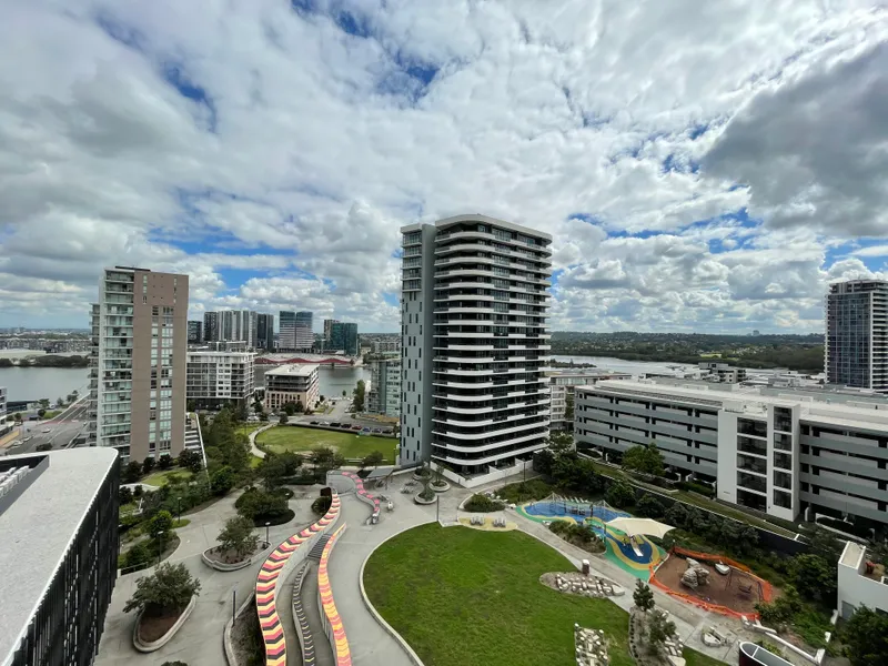 NEAR NEW 2 BED APARTMENT WITH WATER VIEWS 