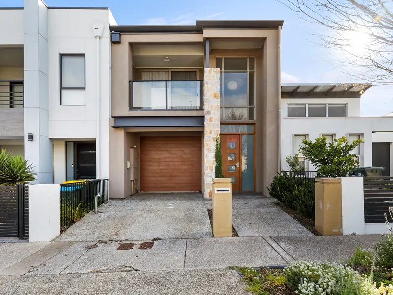 Contemporary Urban Living In Lightsview