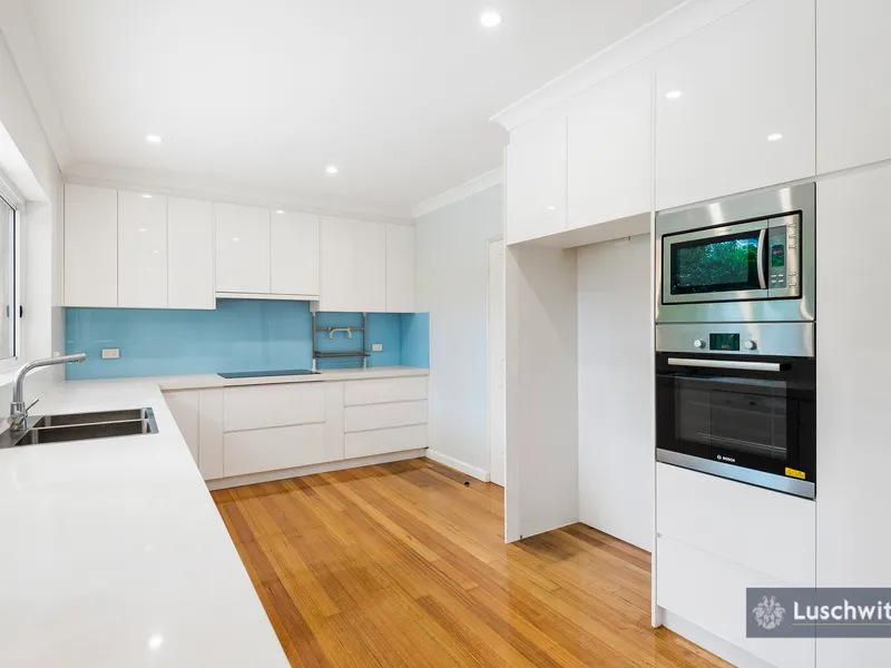 Grand Executive Residence