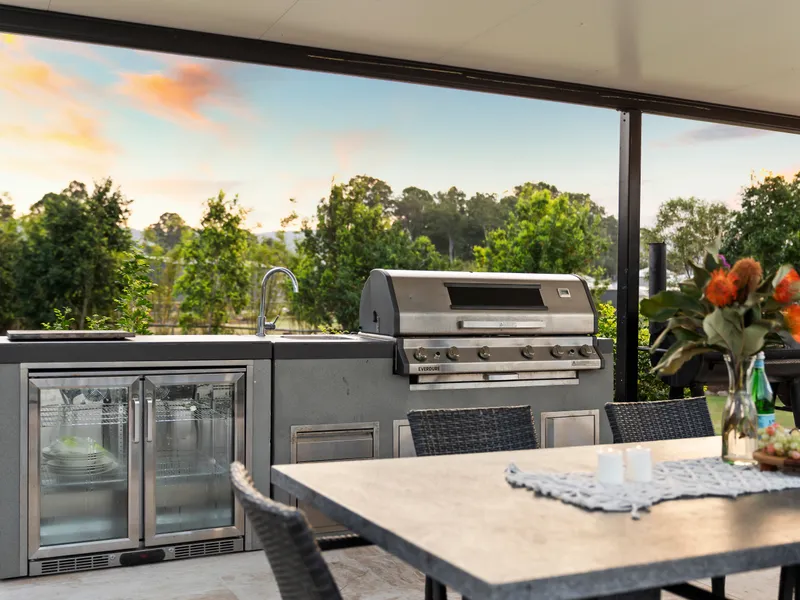 Your Acreage lifestyle awaits !