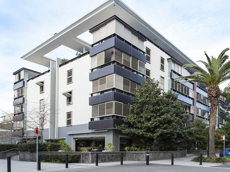 Security Apartment In Sought After Complex