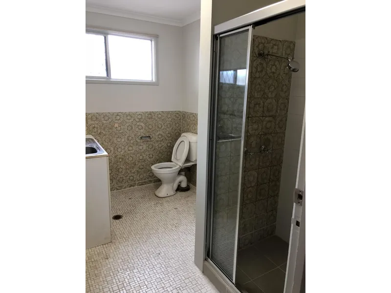 Fully renovated semi detached duplex