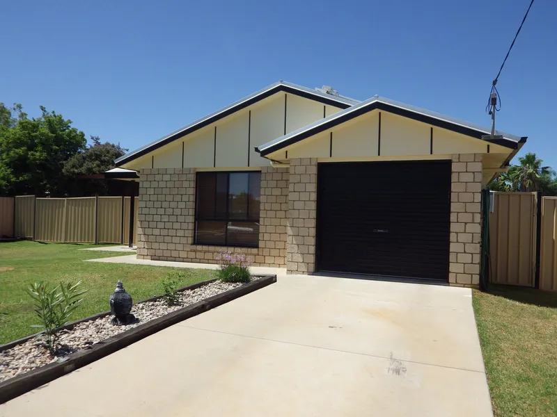 SPACIOUS FAMILY HOME