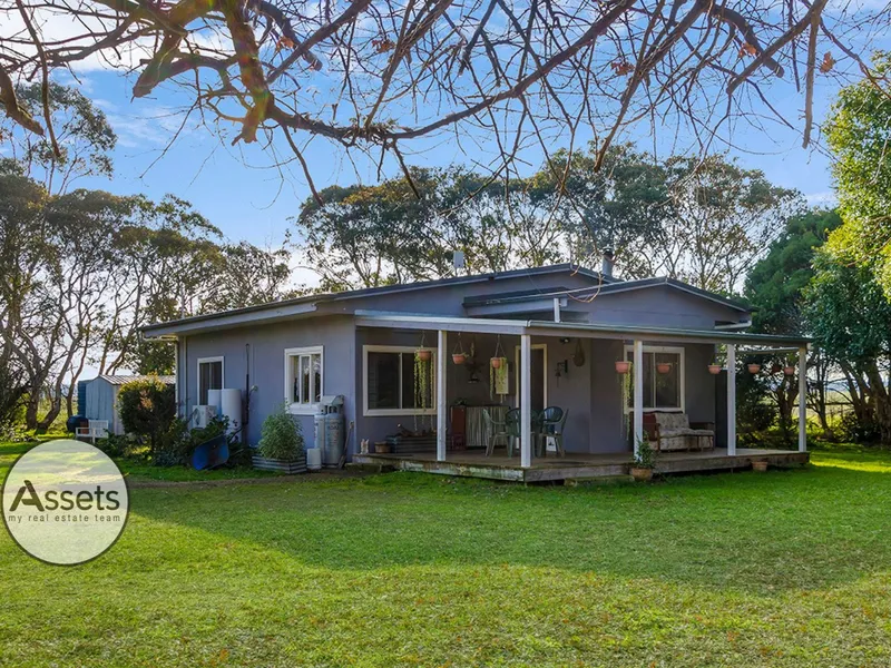 5 Acres of Country Charm