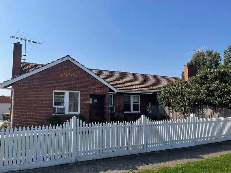 HOUSE IN EXCELLENT CONDITION