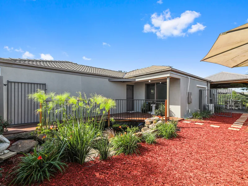 A TRANQUIL OASIS AMONGST BEAUTIFULLY LANDSCAPED GARDENS $590,000 - $640,000