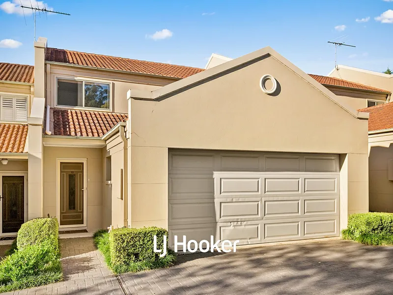 OPEN HOME : SATURDAY 10:00AM - 10:45AM