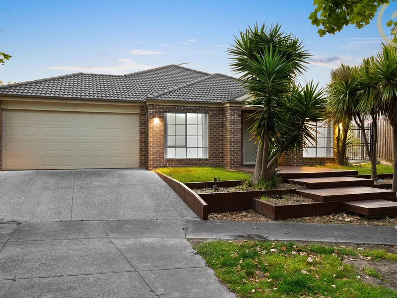 FABULOUS FAMILY HOME IN DELIGHTFUL COURT LOCATION!