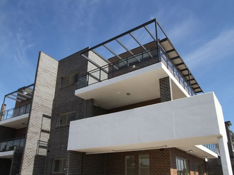 2 Bedroom Unit - 20% under market rent!