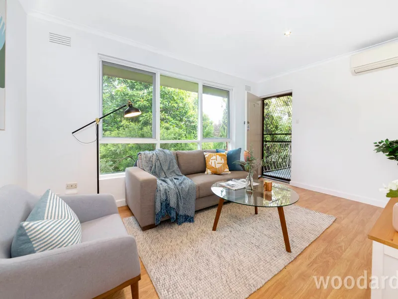 Easy living with leafy views