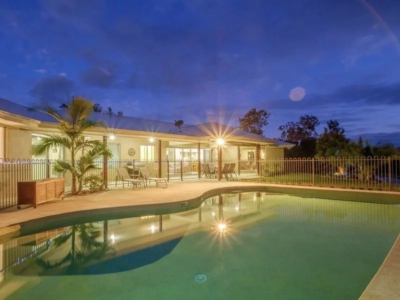 Spacious Home, 10 minutes to CBD