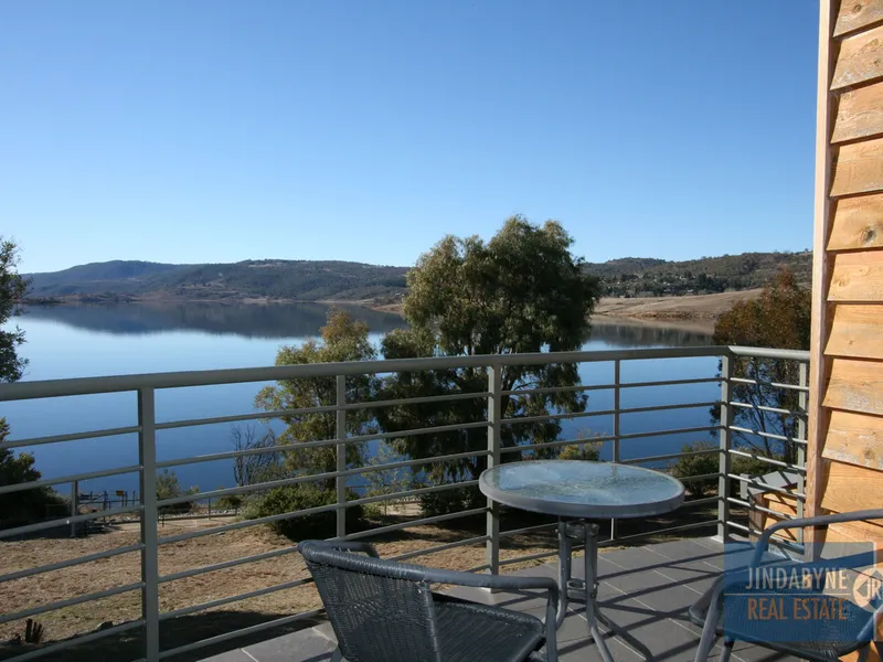 $525 per week for 12 month lease