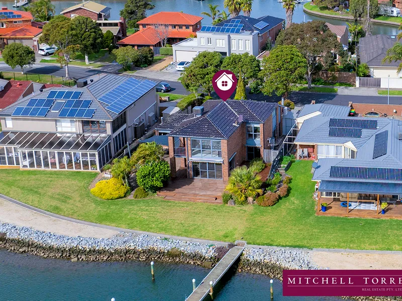 North Facing with Sandy Beach