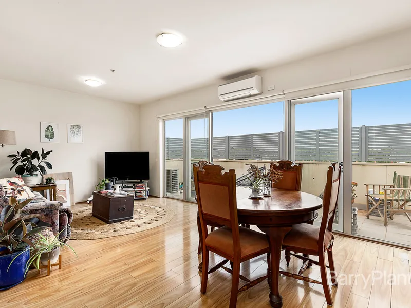 UNDER OFFER