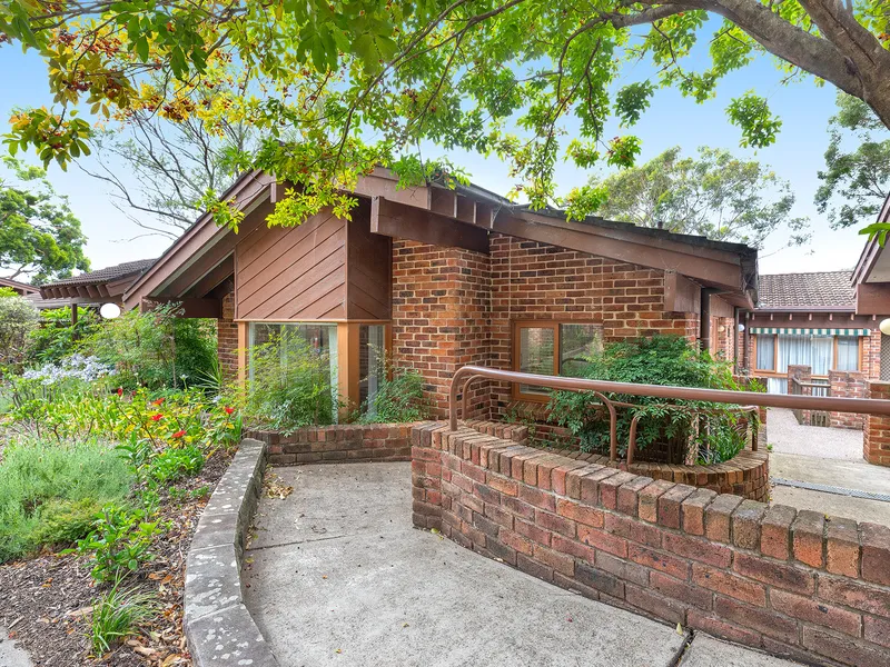 Quality renovation and charming setting beckons retirees