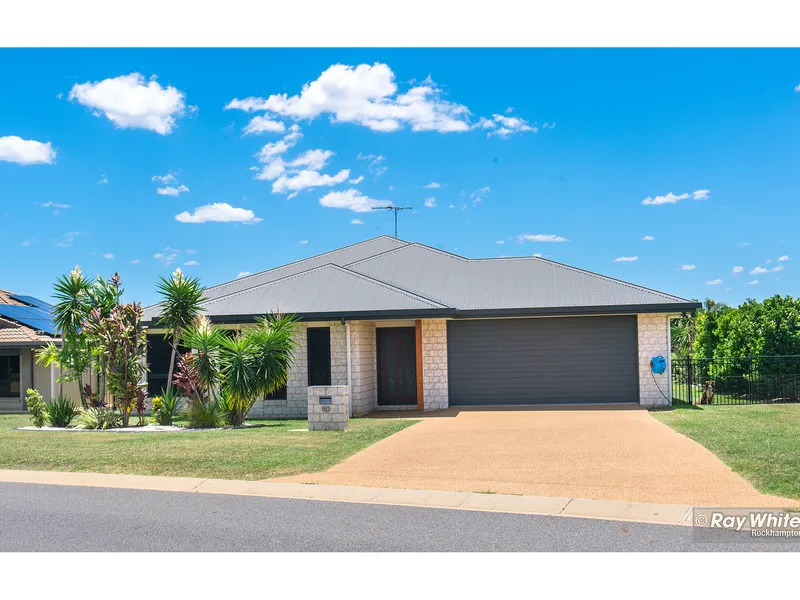Well-designed Family Living at its Best!