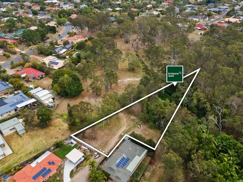 Unique vacant freehold land (2953M2)