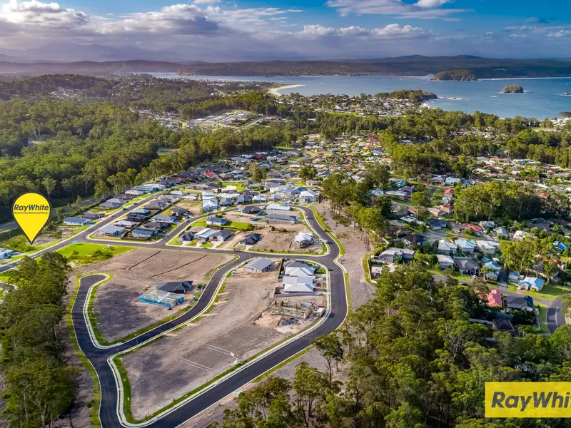 SUNSHINE BAY - NEAR LEVEL LAND