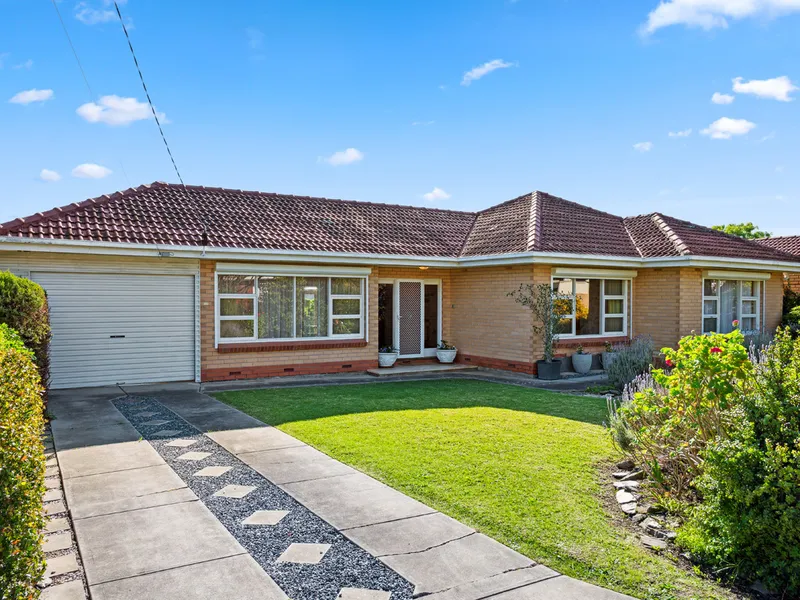 Immaculate mid-century home with development opportunity to renovate, build your dream home or subdivide subject to necessary consents - 610m2 approx.