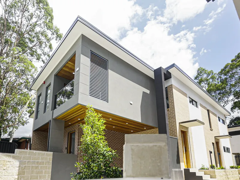 LUXURY HOMES, BOUTIQUE DESIGN