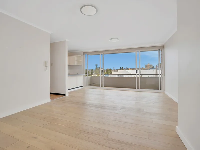 Beachfront Two bedroom apartment