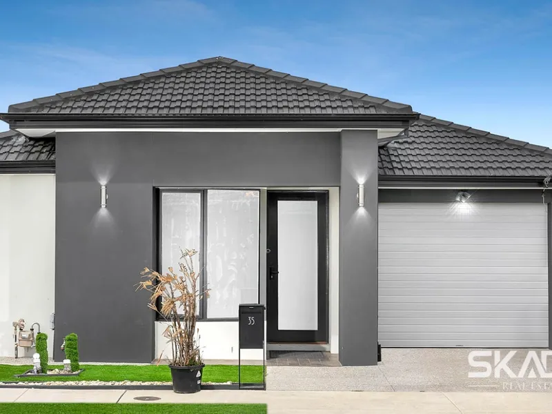Beautiful Family Home in Perfect Location !!