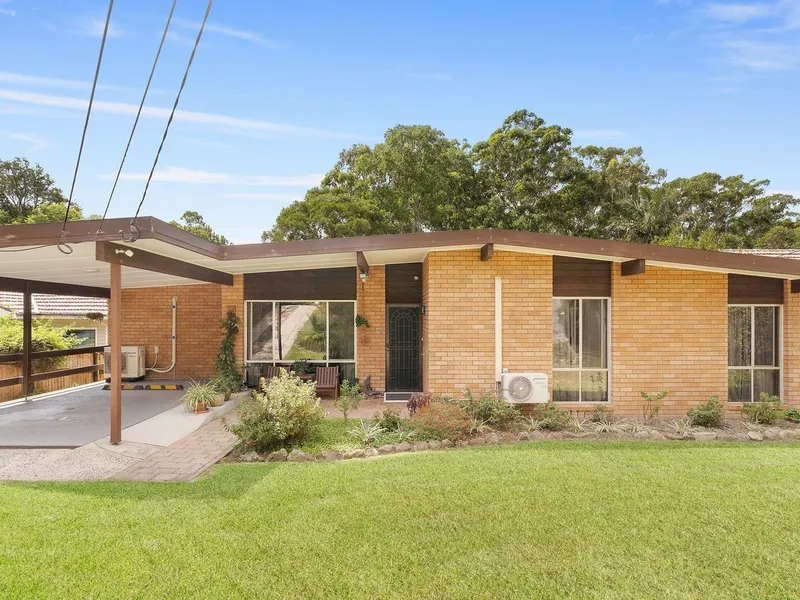 Entertainer's haven in a tranquil setting