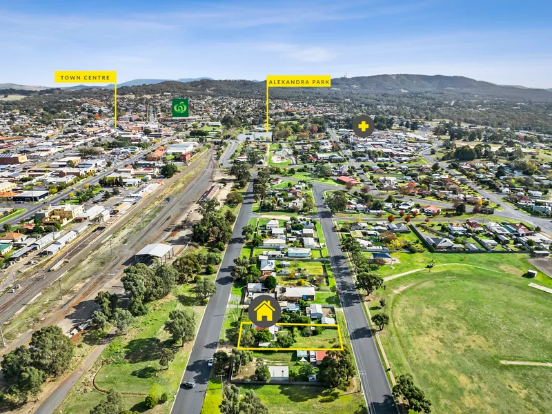 Huge 990 sq.m Block - 2 Street Frontages!