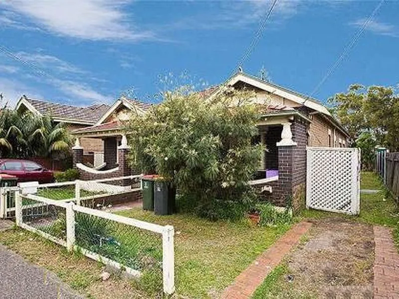 SUPER SPACIOUS, FULL BRICK, IMMACULATE - Inspect Sat 12:30-12:45pm or by appointment