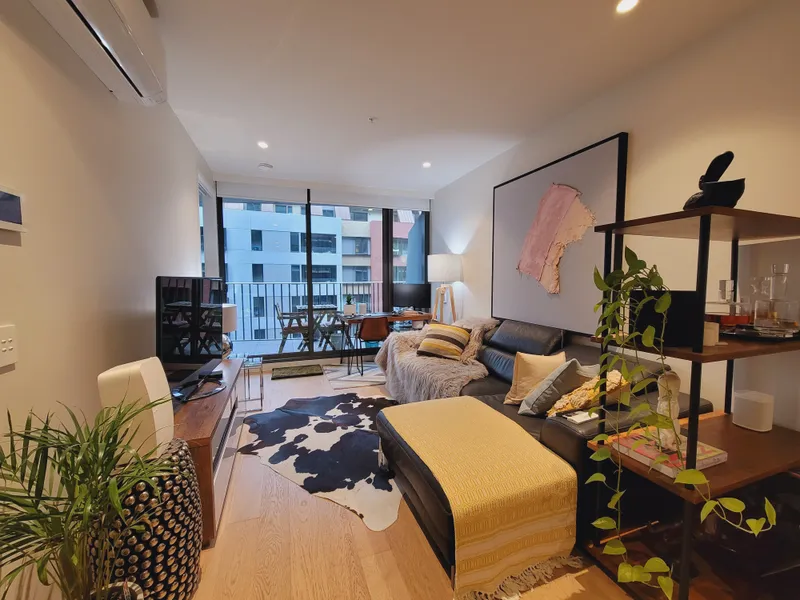 Classic timeliness design in the Heart of Collingwood