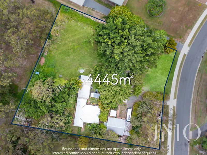 DUAL LIVING PROPERTY OR KNOCK DOWN AND REBUILD