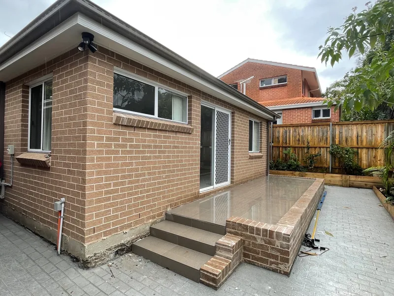 Brand New 2Bedrooms Granny Flat at Heart of Artarmon.