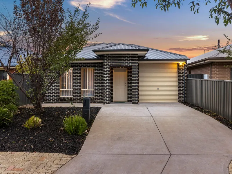 Low maintenance stunner!