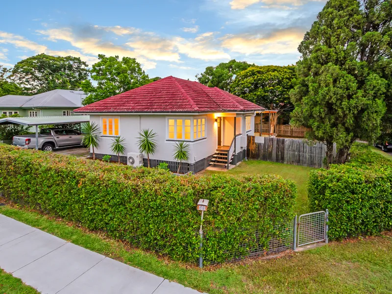 SOLD  FOR A STREET RECORD PRICE BY DIANNE DEEM!