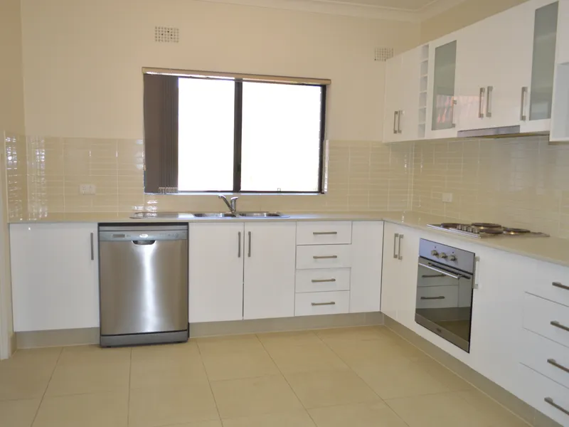 SUNDRENCHED TWO BEDROOM APARTMENT