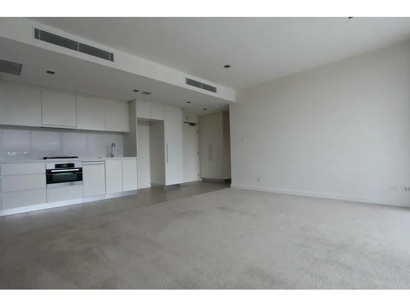 Luxury Claremont Apartment!