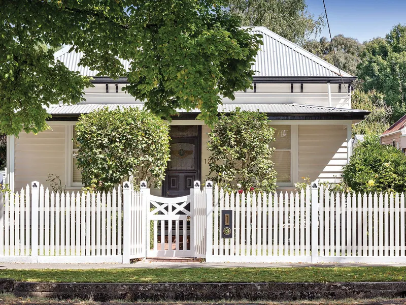 Period Charmer – Ballarat Central