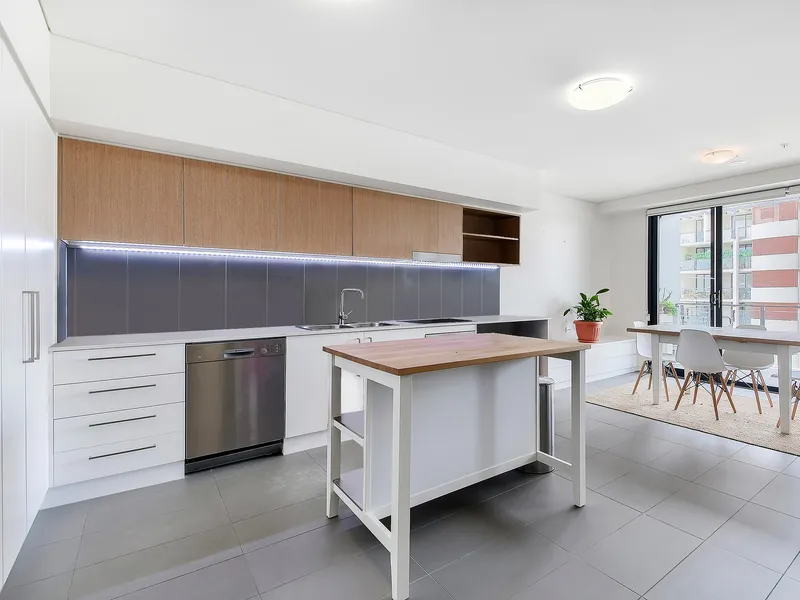 High-Yield Central Apartment