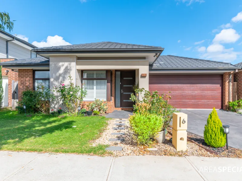 Stunning Family Home in Berwick Waters