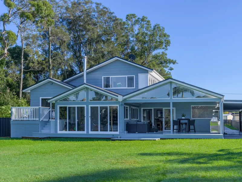 BRILLIANCE IN BRIGHTWATERS!